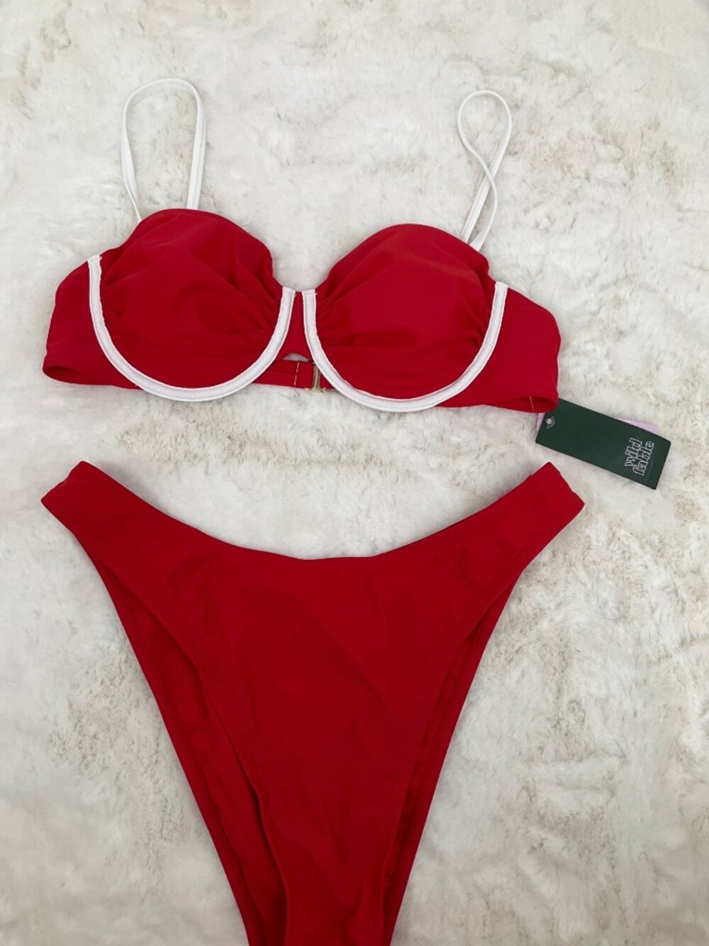Wild Fable L (12-14) Red & White Underwire Bikini Set With Removable Pads - Picture 2 of 7